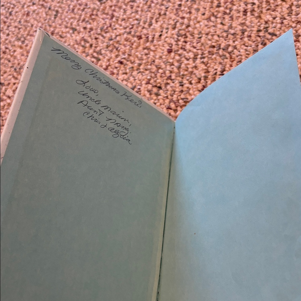 Precious Moments Prayers for Boys & Girls Book - Light Blue - Picture 2 of 8